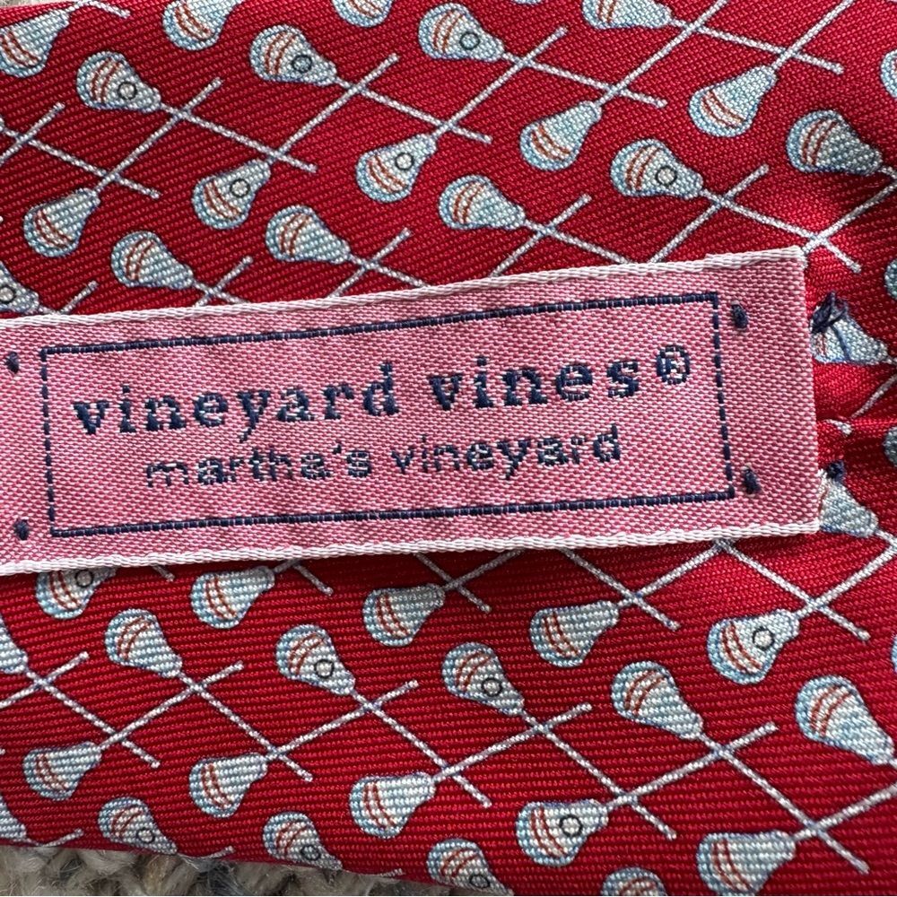 Vineyard Vines boys lacrosse neck tie -child boy size 49 - Picture 3 of 4